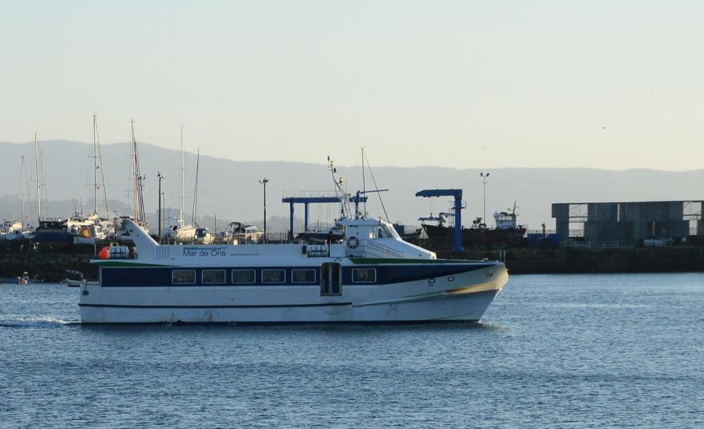 La línea regular marítima de pasajeros Cangas-Vigo amplía sus horarios en la fase 2 de la desescalada